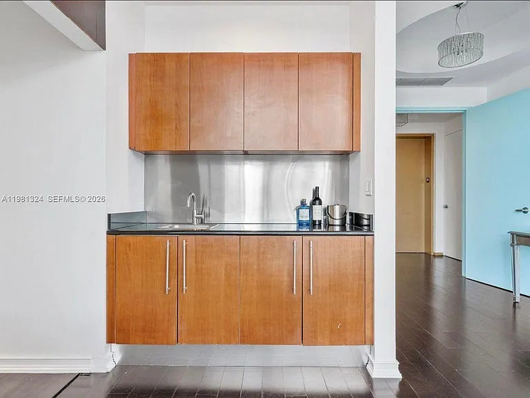 18101 Collins Ave #401 — Photo 9