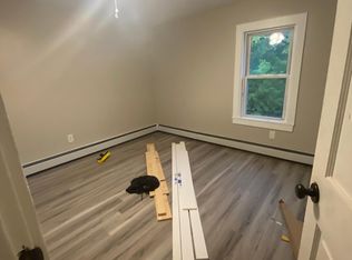 112 Deerfield St #2, Greenfield, MA 01301