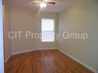 5735 S Calumet Ave APT 1E, Chicago, IL 60637