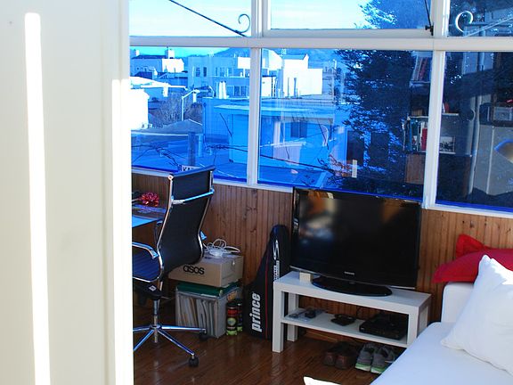 2nd image of 124 Cervantes Blvd