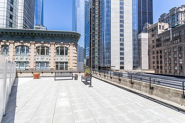 Rented by REAL New York | media 16