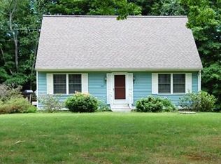 107 Wallace Rd, Sturbridge, MA 01566