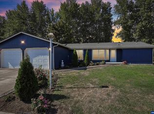 914 James St, Independence, OR 97351