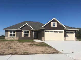 4578 Trellis Dr, De Pere, WI 54115
