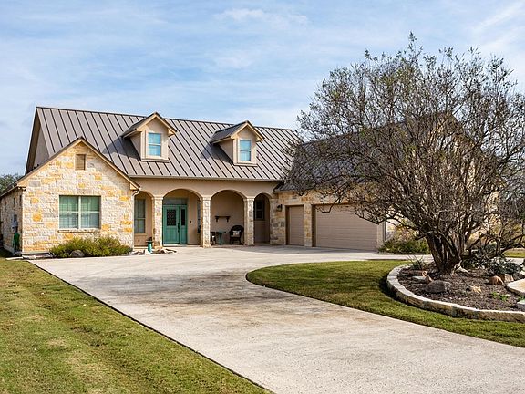 2nd image of 2904 Dry Hollow Dr