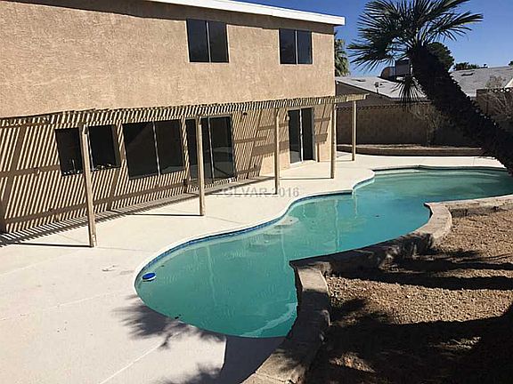 5th image of 6979 Acorn Ct
