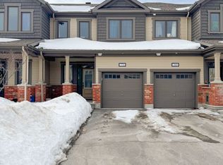 771 Brittanic Rd, Ottawa, ON K2V0R3