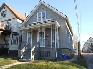 1864 N 24th Pl, Milwaukee, WI 53205