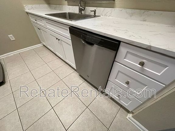 3rd image of 7801 Point Meadows Dr Unit 8307