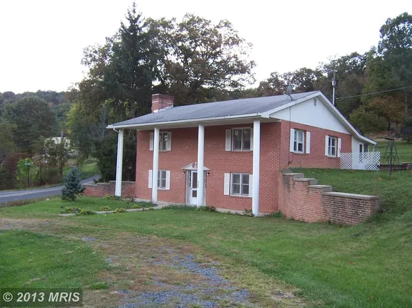 2136 Frosty Hollow Rd, Fisher, WV 26818