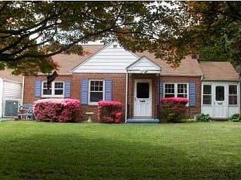 1st image of 3 Farm Ave