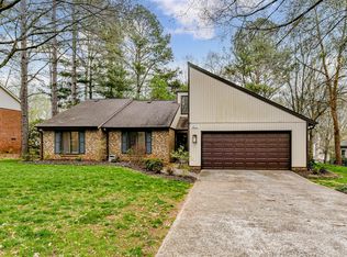 403 Ridgeway Dr, Belmont, NC 28012