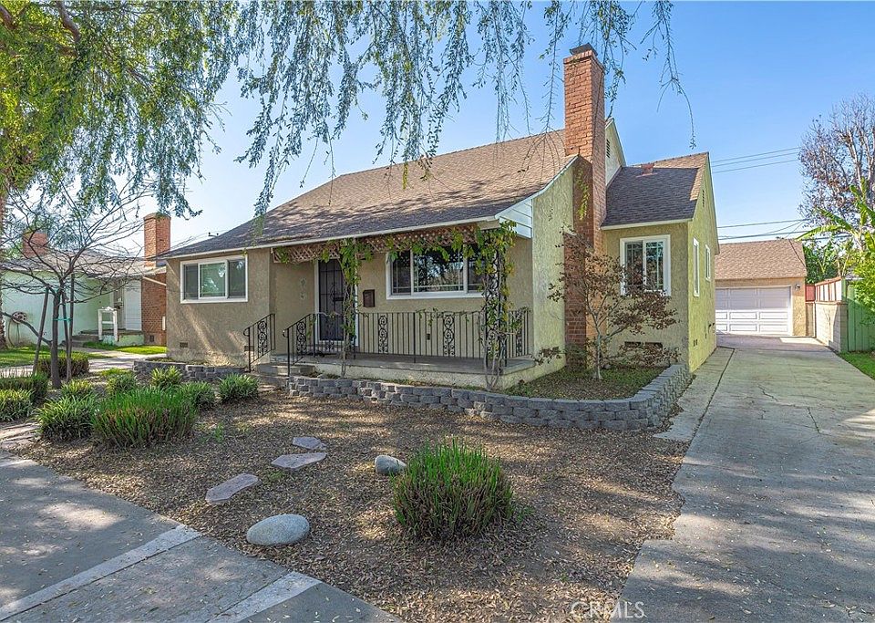 1st image of 5931 Pimenta Ave