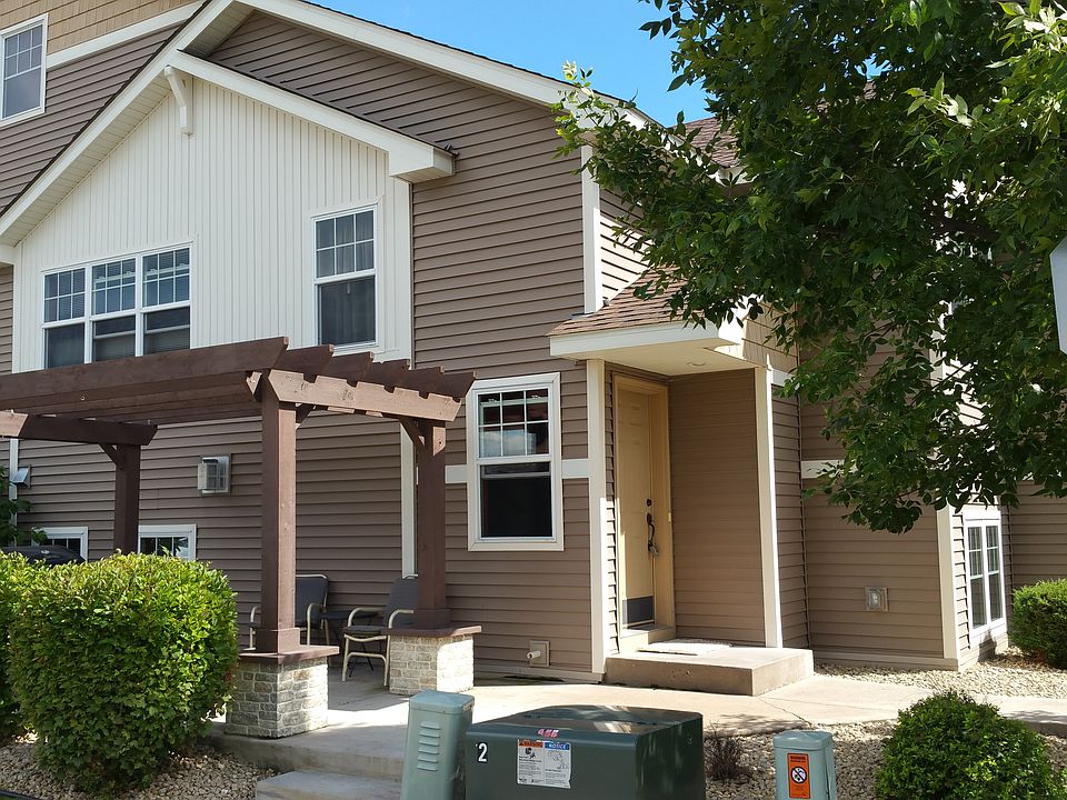 1st image of 22277 Cameo Ct