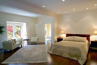 5th image of 2151 Green St