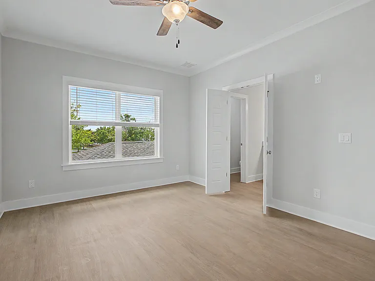 4065 Four Oaks Blvd #1 — Photo 16