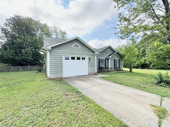 2nd image of 2803 Chillon Ct
