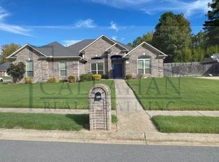400 Grant Dr, Bryant, AR 72022