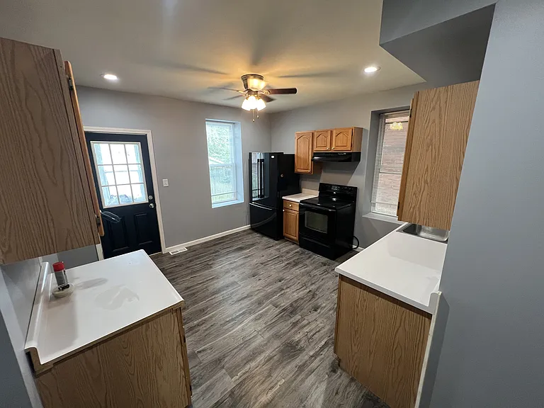 5004 Louisiana Ave — Photo 2