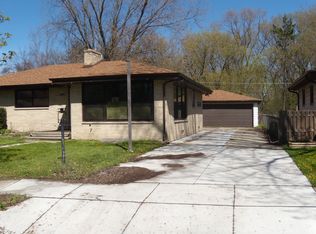 4715 42nd Ave, Kenosha, WI 53144