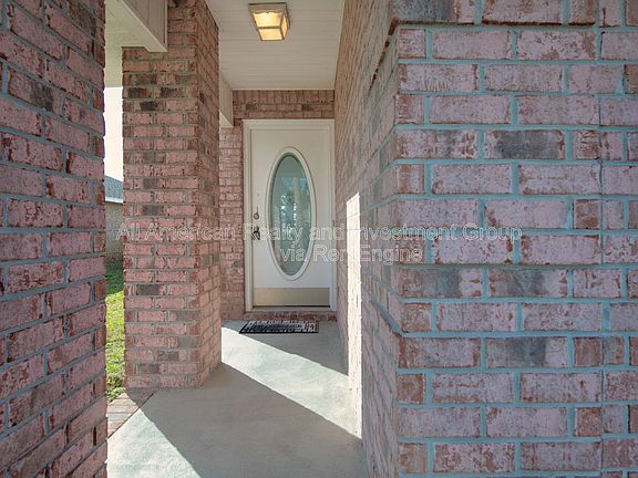 4th image of 722 Marsh Harbor Dr