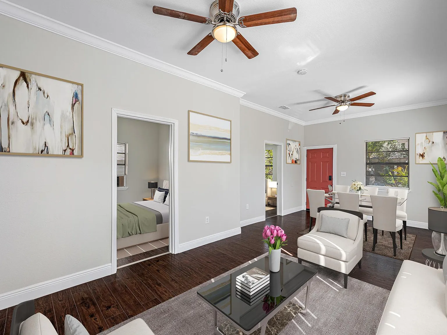 3 bed, 1064 sqft, $2,500 — Photo 1