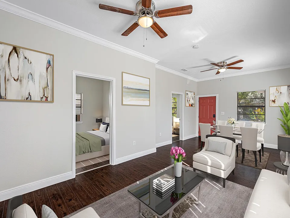 2118 W Palmetto St