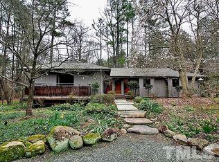 200 Azalea Dr, Chapel Hill, NC 27517