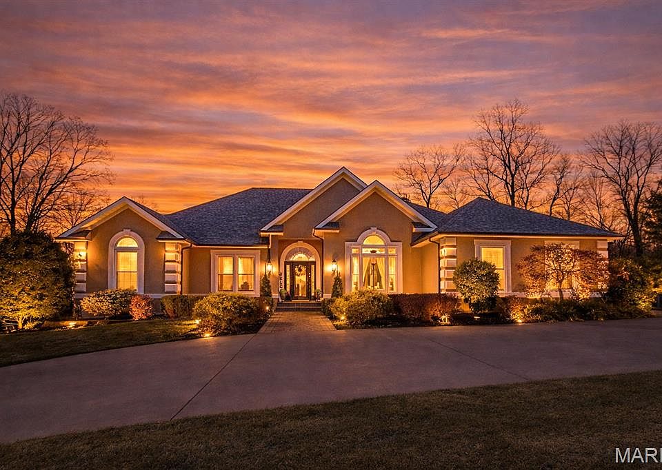 1st image of 444 Windwood Lake Dr