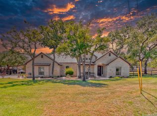 113 Elk Run, La Vernia, TX 78121