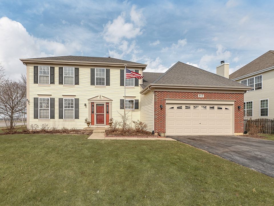 This classic 2 story home is in move-in condition! The garage has a deep recessed storage area and r