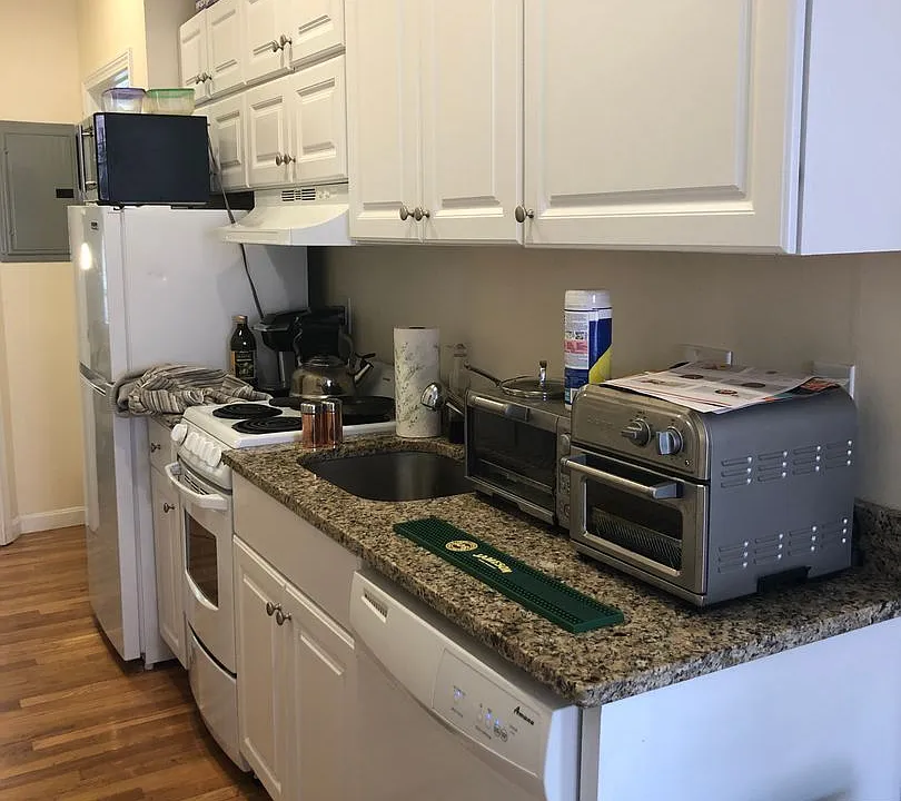 26 Phillips St #1