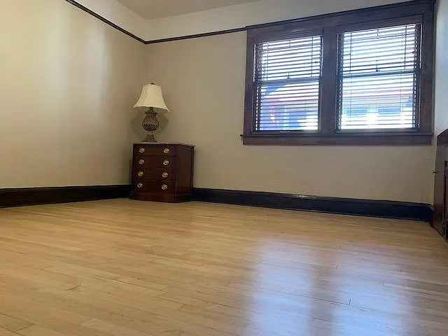 3 bed, 2000 sqft, $2,950 — Photo 4