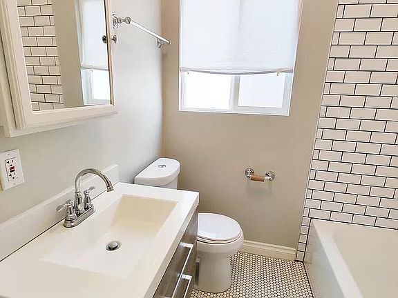5th image of 221 Union Pl #20