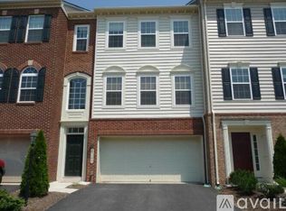 25249 Beach Pl #0, Chantilly, VA 20152