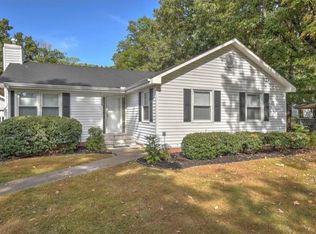 1418 Valley St, Kingsport, TN 37660