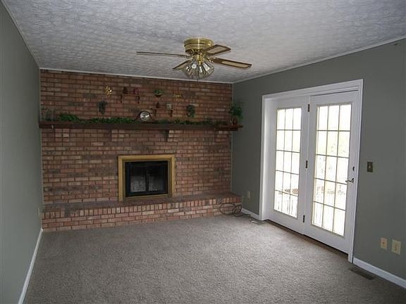 4th image of 882 Suncreek Ct
