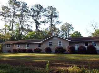 1109 W Dry Lake Rd, Quitman, GA 31643
