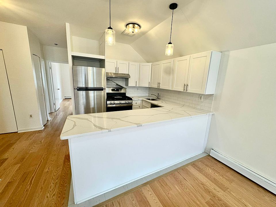 1st image of 50-19 38th St #5
