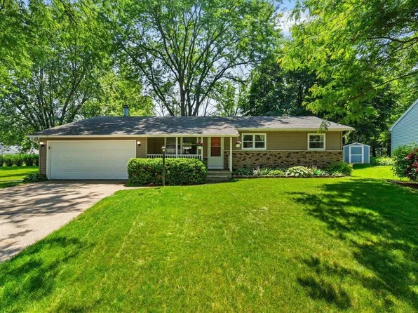 5723 Richmond Drive, Fitchburg, WI 53719