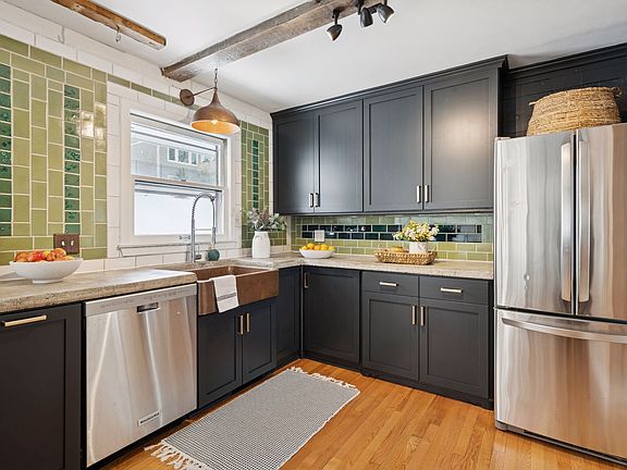 4th image of 6424 Parnell Ave