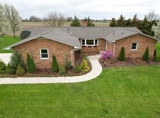 14 Prairie Dr, Bismarck, IL 61814