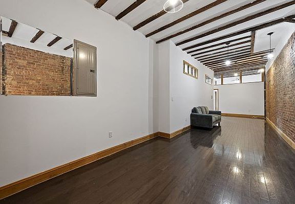 3rd image of 2310 1st Ave APT 3N