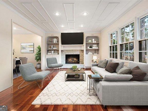 3rd image of 647 Shannon Green Cir SW