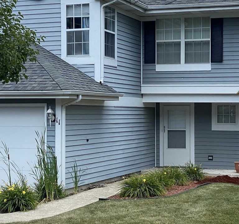1st image of 11 Abbey Ln