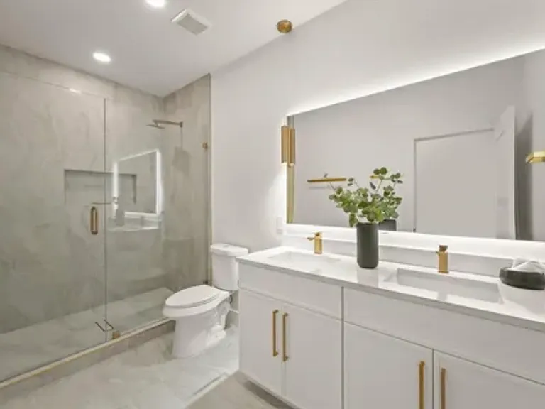 1336 Compton St — Photo 7