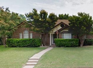 8421 Edge Water Dr, Frisco, TX 75034