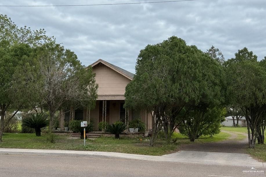 1st image of 630 E Sam Houston Blvd