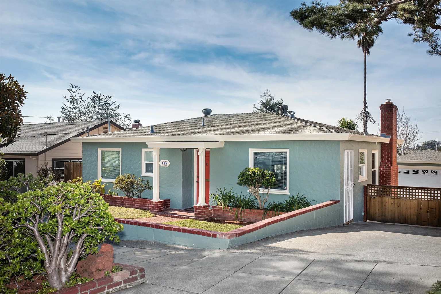 765 Yuba St photo 1