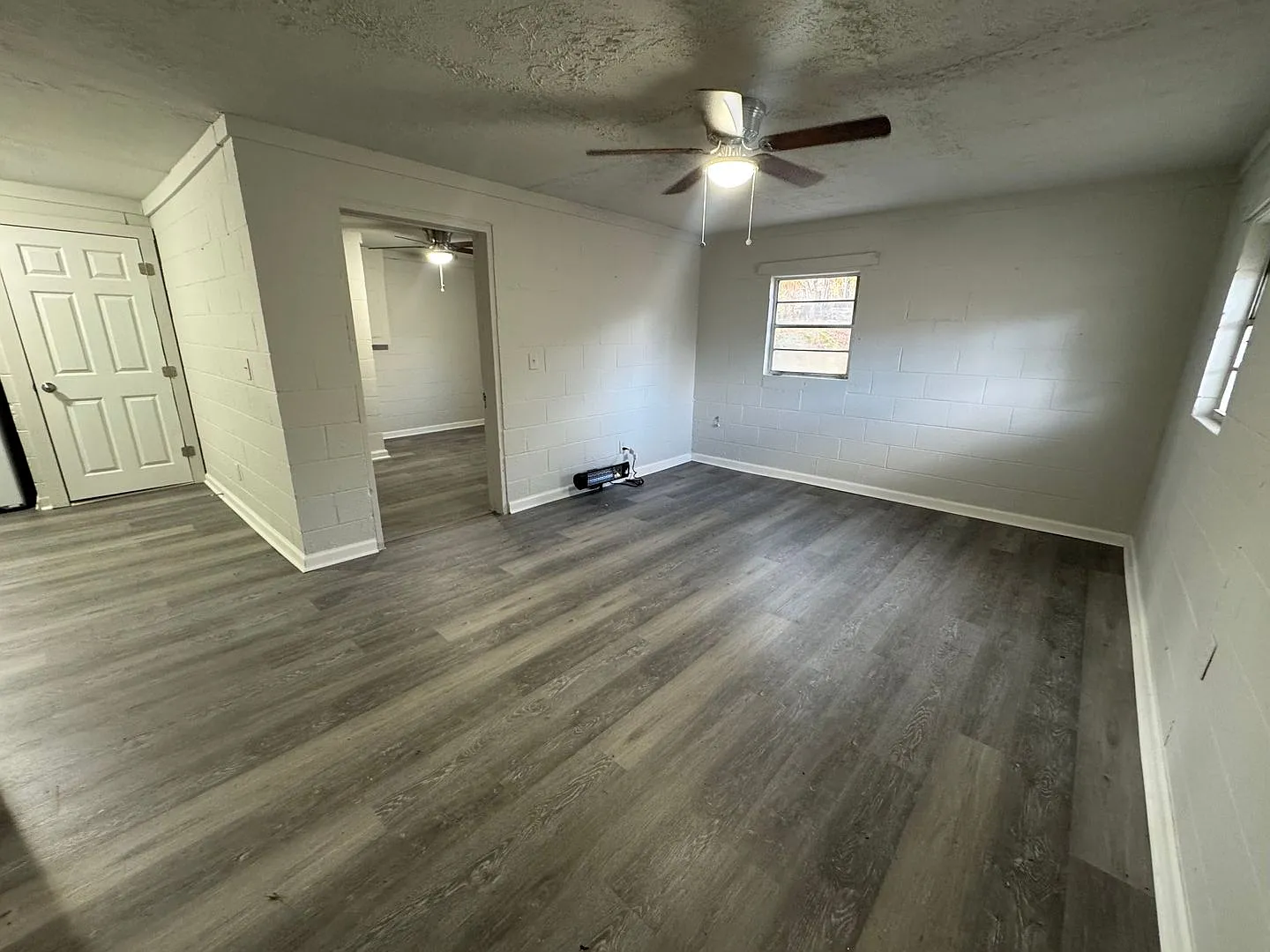 Radio Springs Apartments — Photo 1